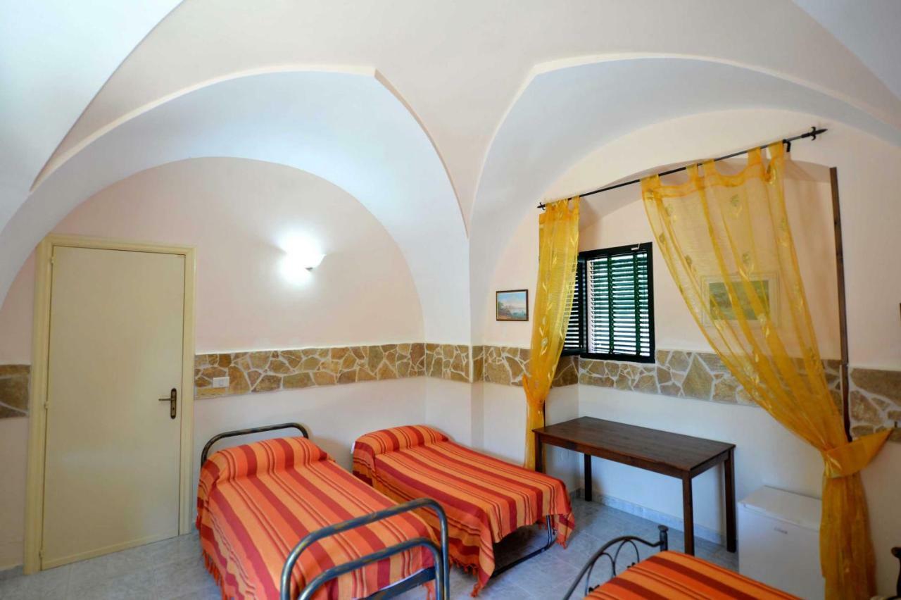 Agriturismo Santa Chiara Алецио Экстерьер фото